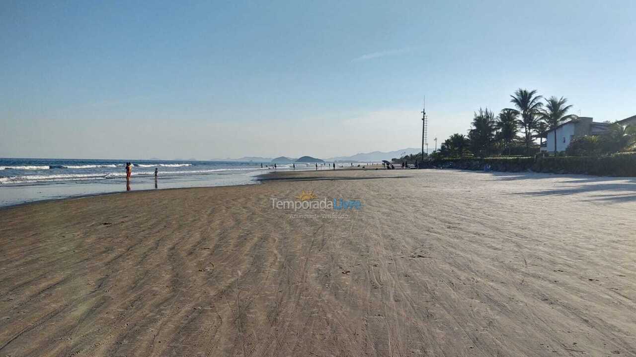 House for vacation rental in Bertioga (Praia de Guaratuba)