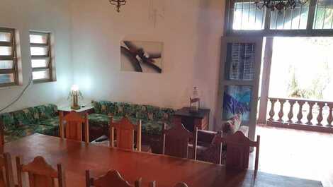 CASA PARA 11 PERSONAS - FRENTE AL MAR - PLAYA INDAIA - CARAGUATATUBA