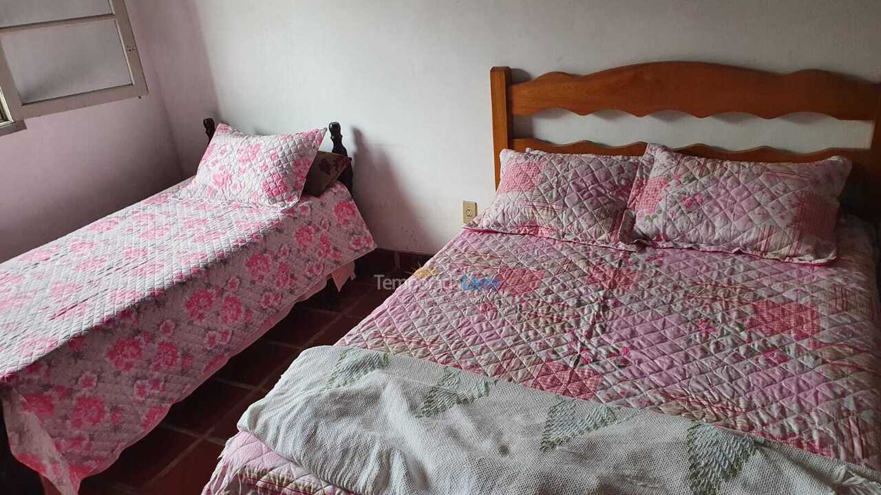 Casa para alquiler de vacaciones em Caraguatatuba (Indaiá)