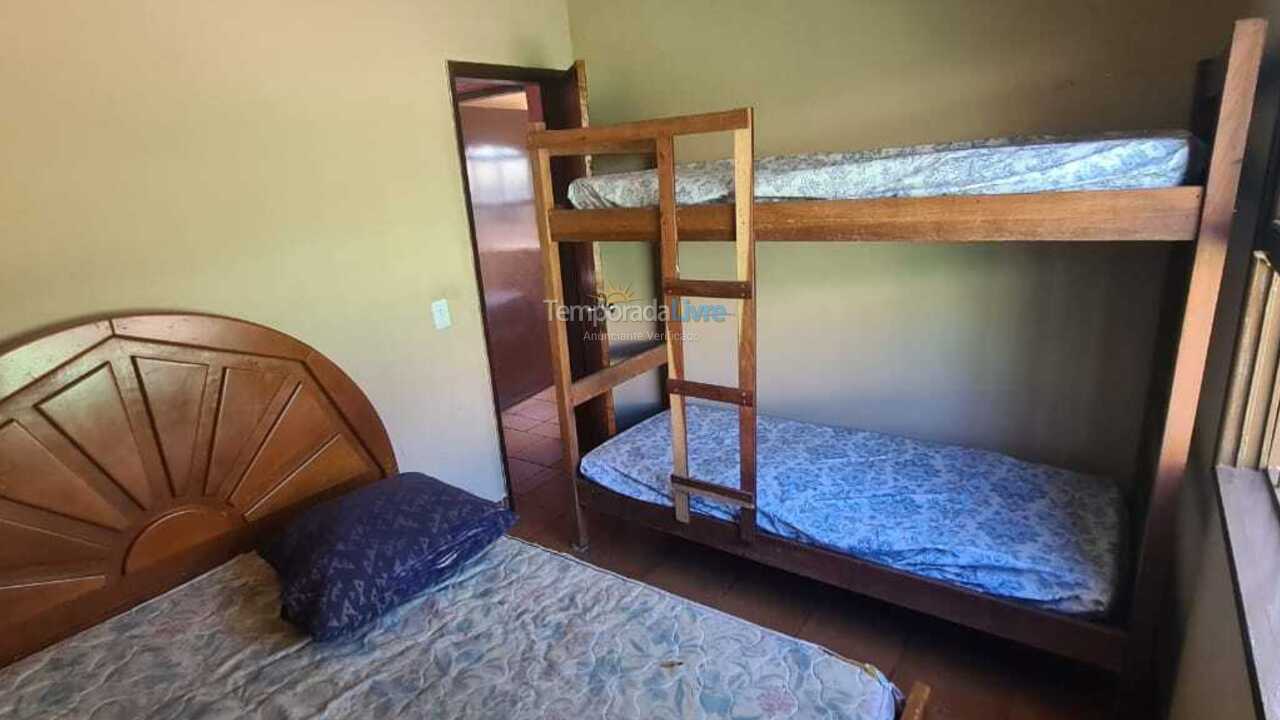 Chácara / sítio para aluguel de temporada em Santana de Parnaíba (Parque Sinae)