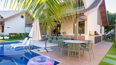 Malawi Bungalow with Services and Private Pool