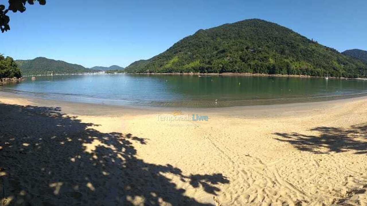 Casa para alquiler de vacaciones em Ubatuba (Santa Rita)