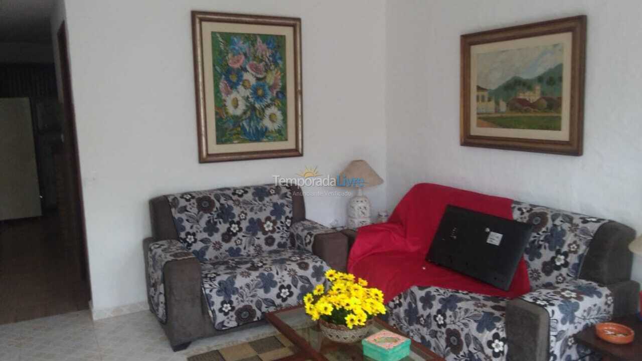 Casa para alquiler de vacaciones em Ubatuba (Santa Rita)