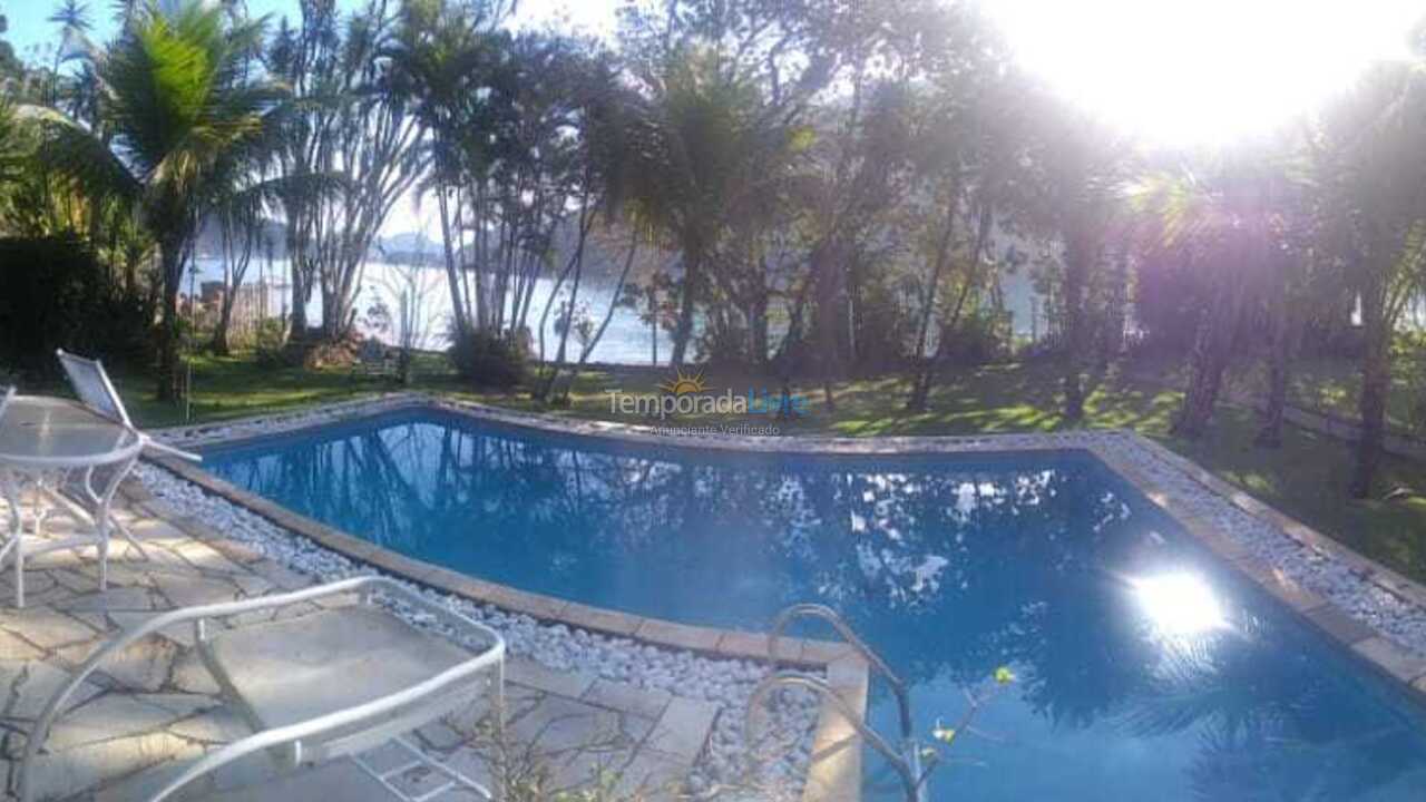 Casa para alquiler de vacaciones em Ubatuba (Santa Rita)