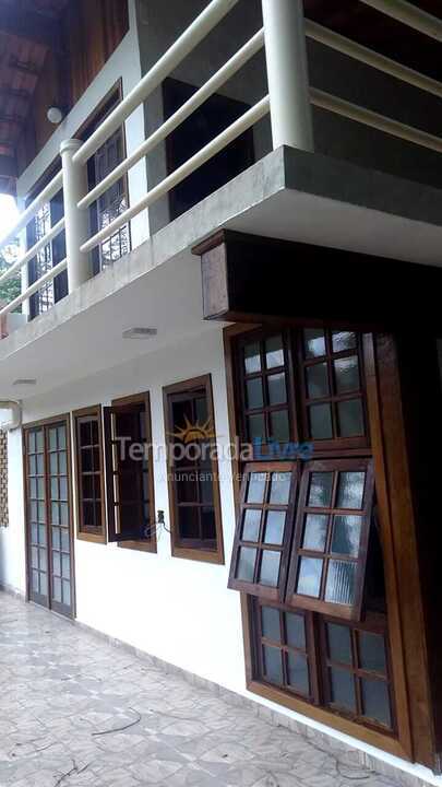 Casa para alquiler de vacaciones em Ubatuba (Santa Rita)