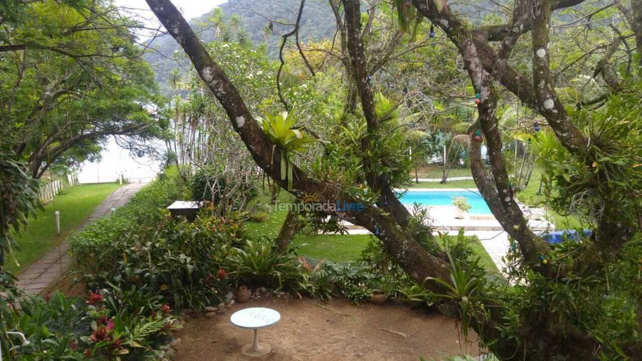 Casa para alquiler de vacaciones em Ubatuba (Santa Rita)