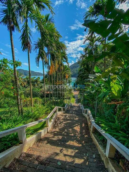 Casa para alquiler de vacaciones em Ubatuba (Santa Rita)