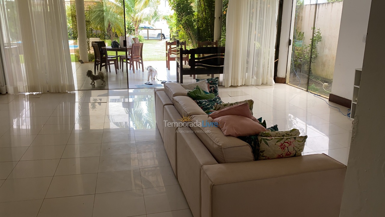 Casa para aluguel de temporada em Camaçari (Praia de Guarajuba)