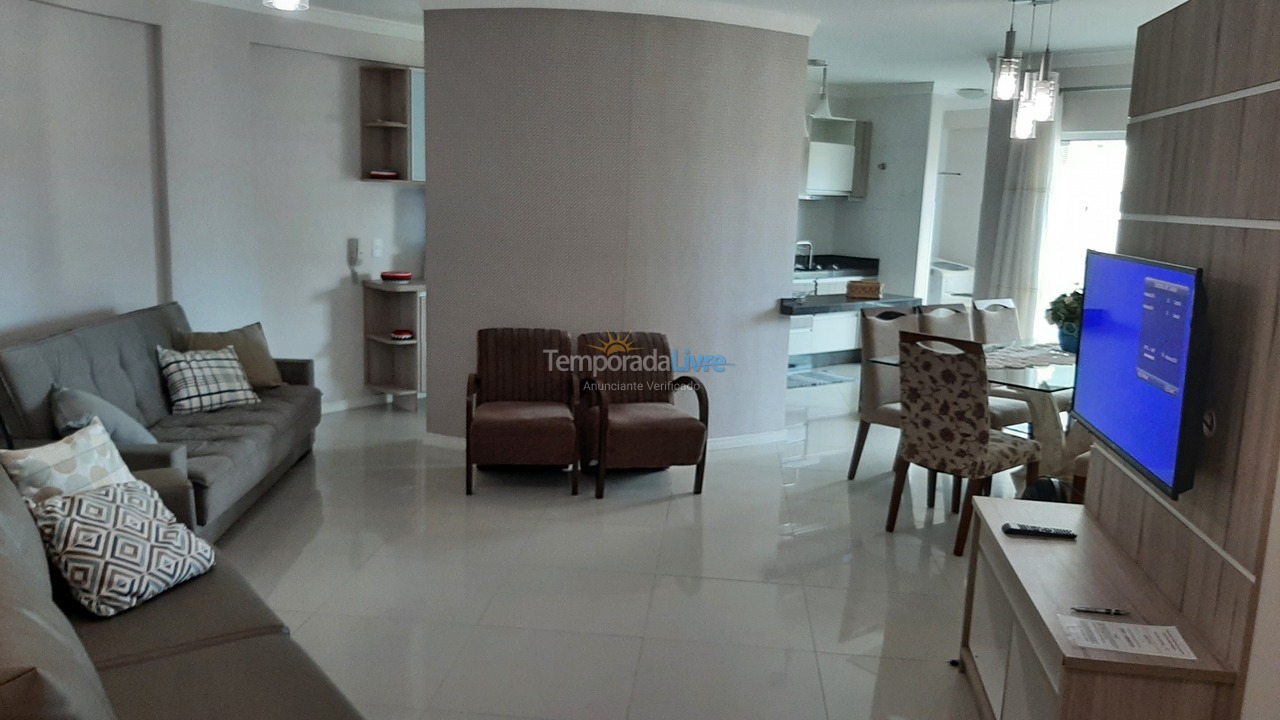 Apartamento para aluguel de temporada em Bombinhas (Praia de Bombas)