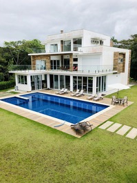 Beautiful North Coast House 8 Fantastica suites