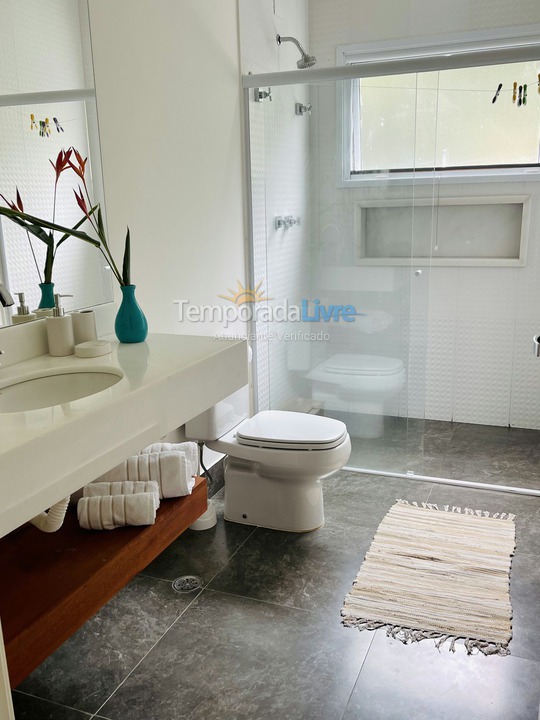 House for vacation rental in Bertioga (Praia de Guaratuba)