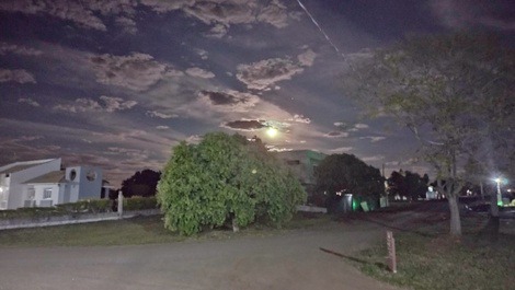 Country house in a gated community - 24-hour security