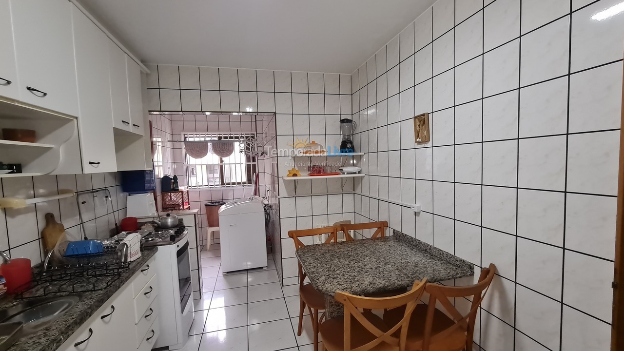 Apartamento para alquiler de vacaciones em Itapema (Meia Praia)