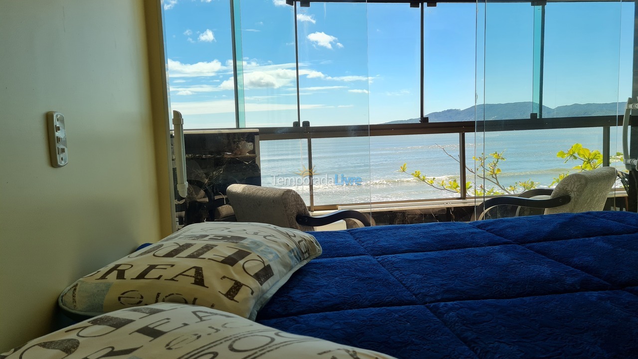 Apartamento para alquiler de vacaciones em Itapema (Meia Praia)