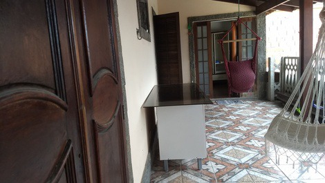 Sobrado amplo em São Sebastião