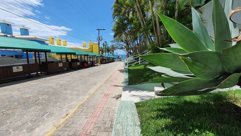 Suite para casal a 30 metros da praia de Bombinhas