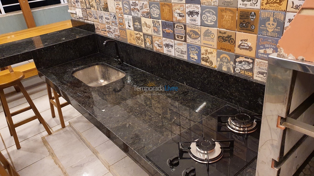 Apartment for vacation rental in Guarujá (Pitangueiras)