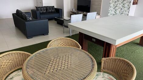 3 SUÍTES + 1 - VISTA PARA O MAR