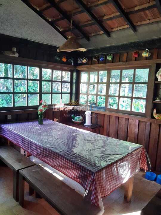 Granja para alquiler de vacaciones em Nova Friburgo (Rio Bonito de Lumiar)