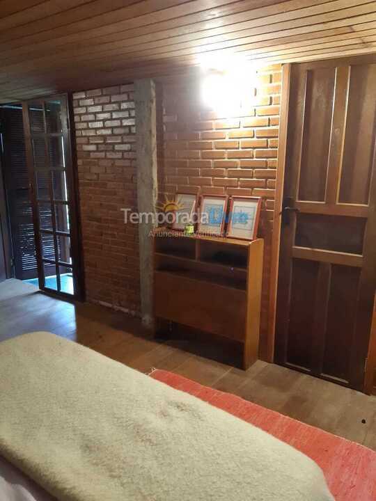 Granja para alquiler de vacaciones em Nova Friburgo (Rio Bonito de Lumiar)