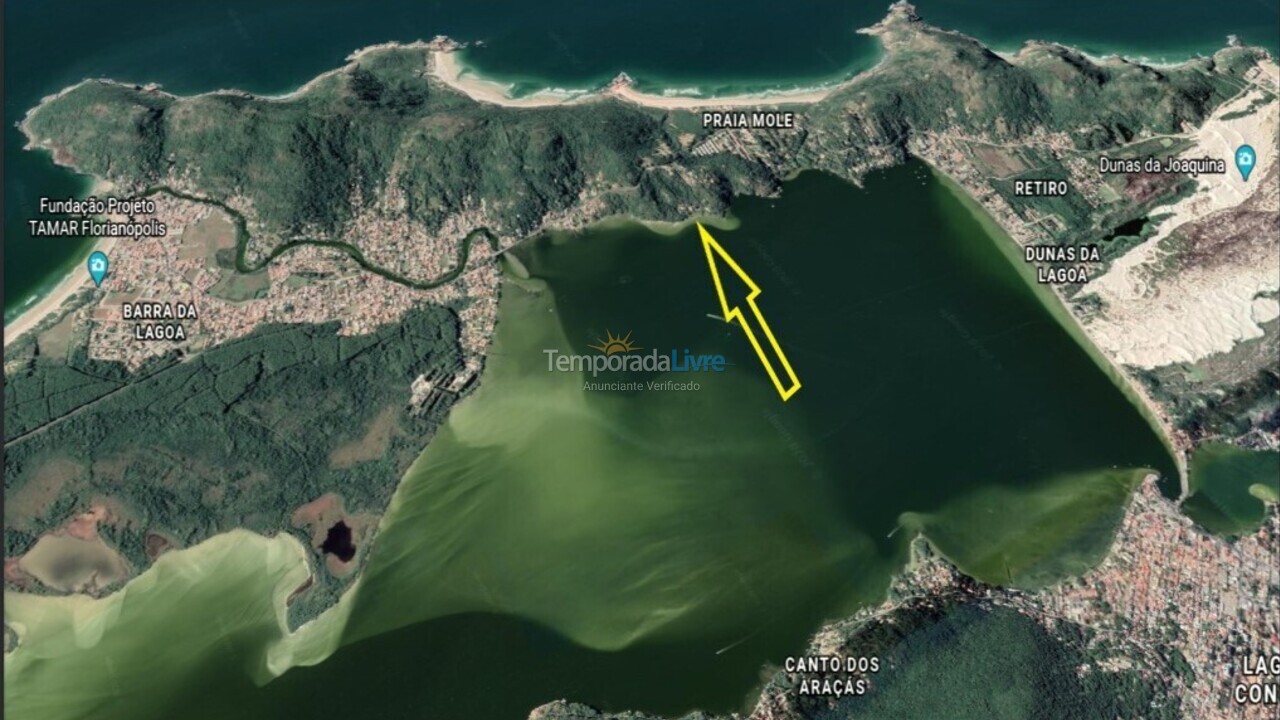 Casa para aluguel de temporada em Florianópolis (Praia Mole)