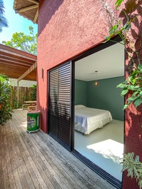 Beautiful property in Maresias closed condominium - available New Year's Eve