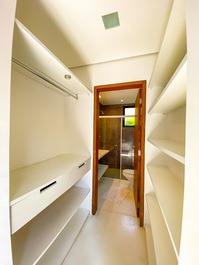 Beautiful property in Maresias closed condominium - available New Year's Eve