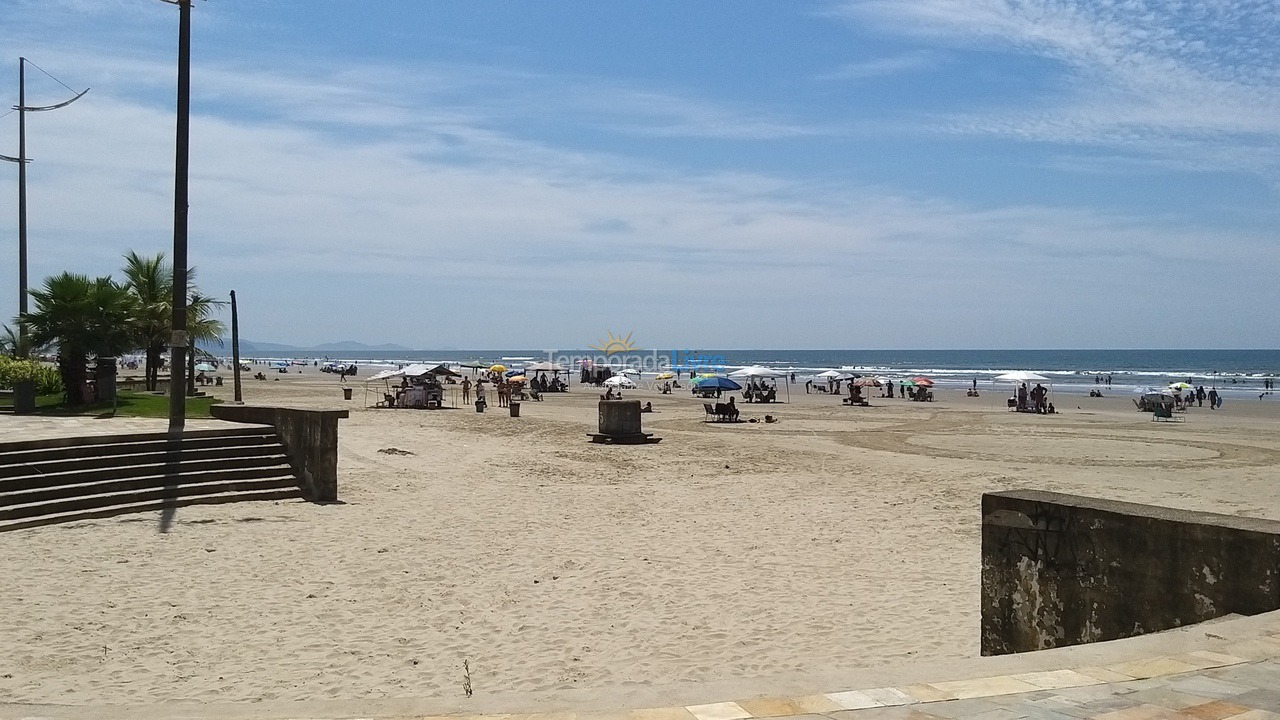 House for vacation rental in Praia Grande (Praia do Caiçara)