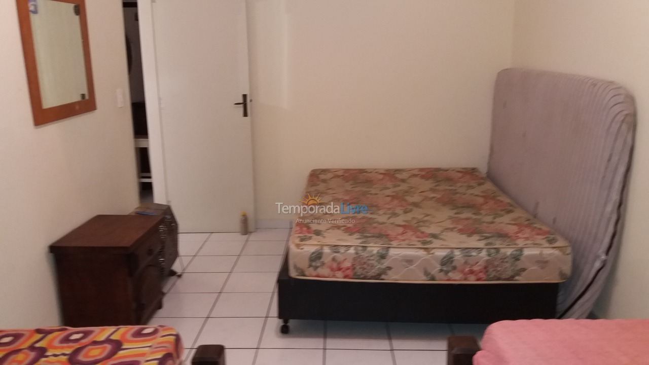 House for vacation rental in Praia Grande (Praia do Caiçara)