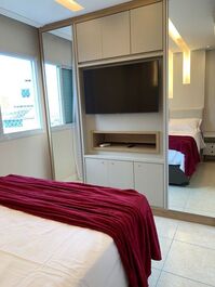 ALTO PADRAO SEGUNDA QUADRA DA PRAIA 4 MIN CAMINHANDO 43 991270697