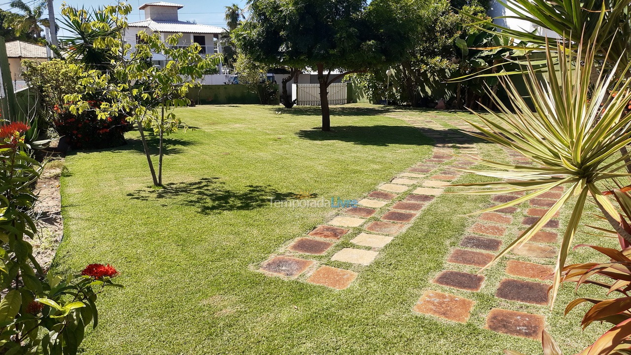 Casa para aluguel de temporada em Camaçari (Praia de Guarajuba)