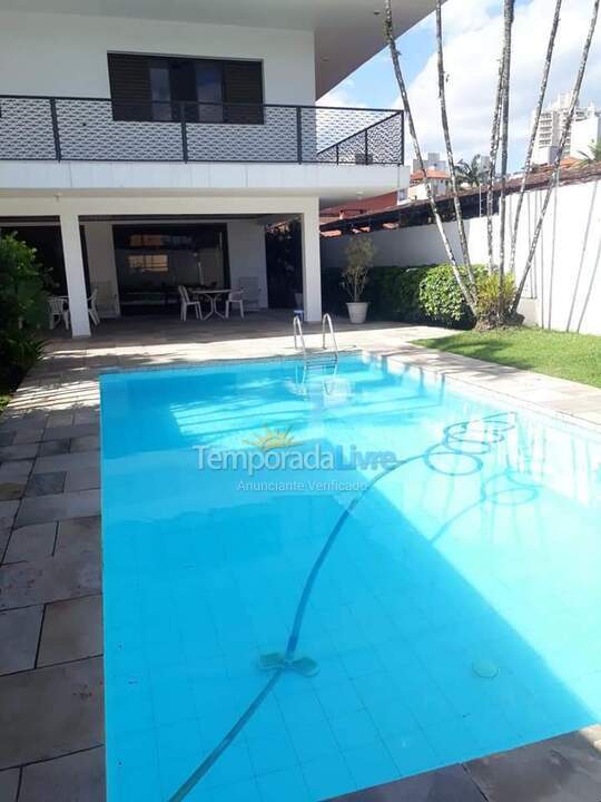 Casa para aluguel de temporada em Guarujá (Enseada)