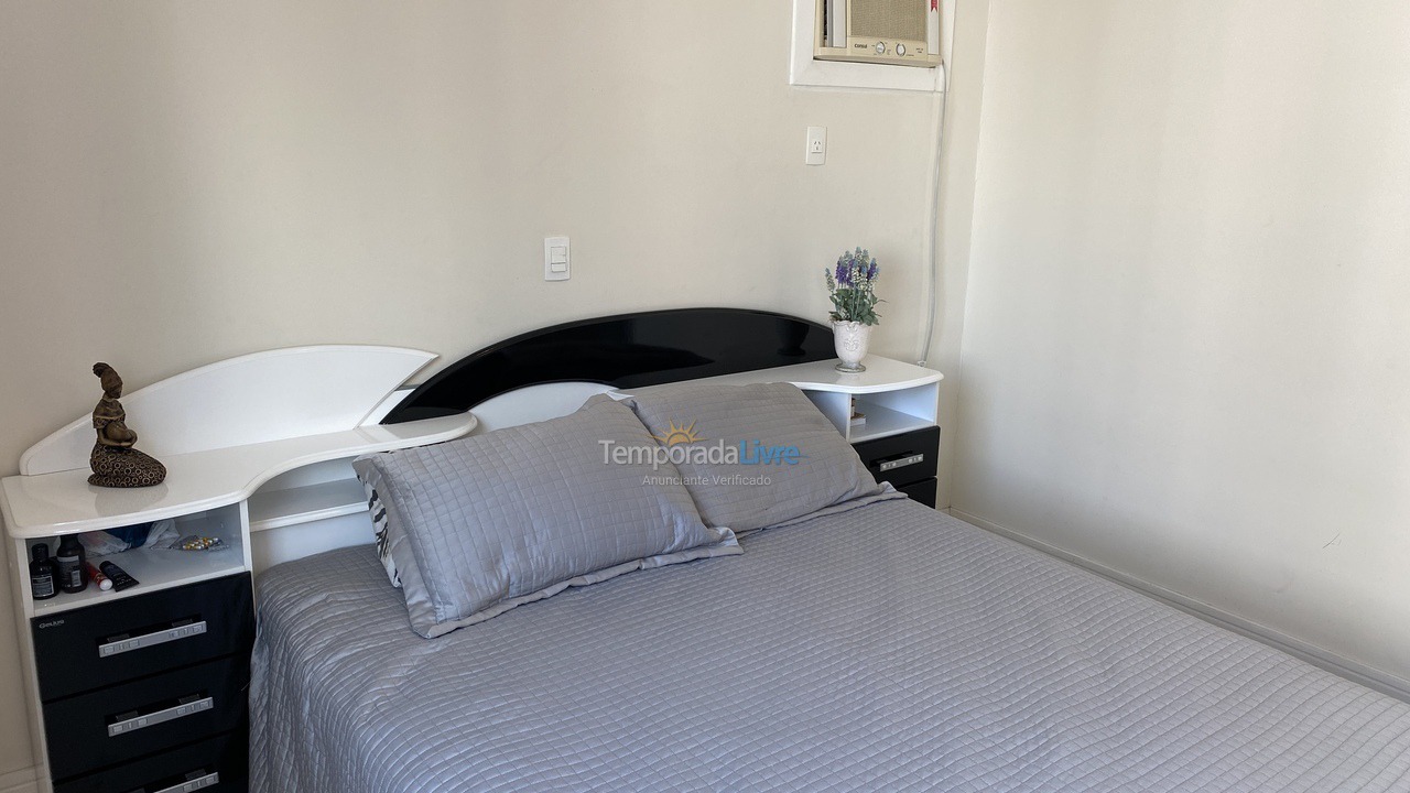 Apartamento para aluguel de temporada em Itapema (Meia Praia)