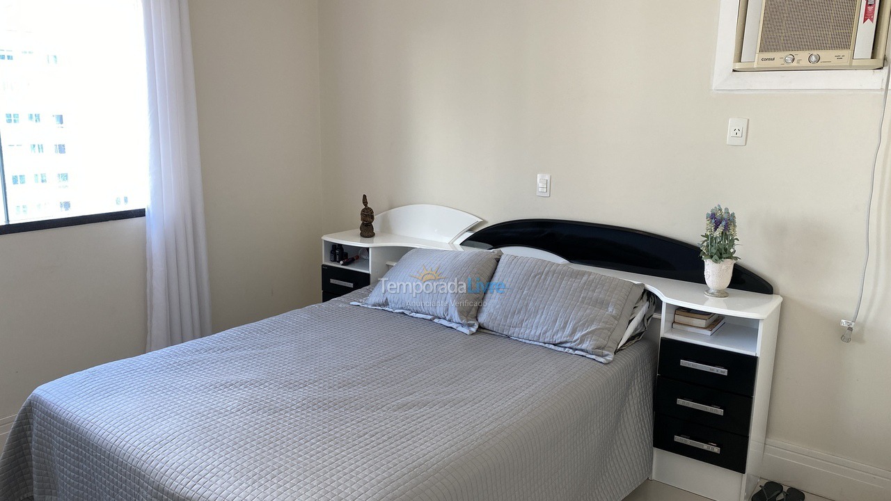 Apartamento para aluguel de temporada em Itapema (Meia Praia)