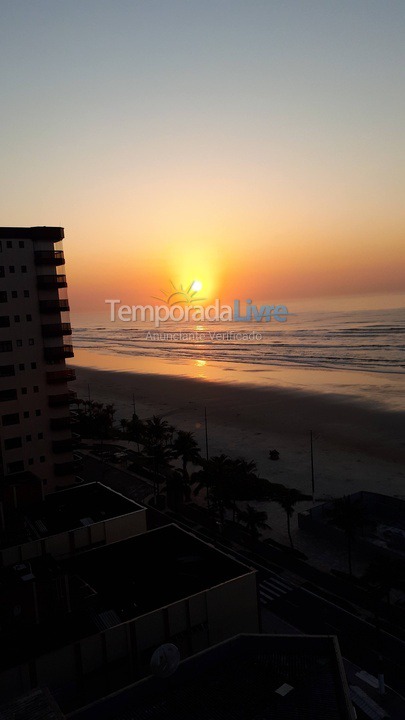 Apartment for vacation rental in Praia Grande (Praia do Caiçara)