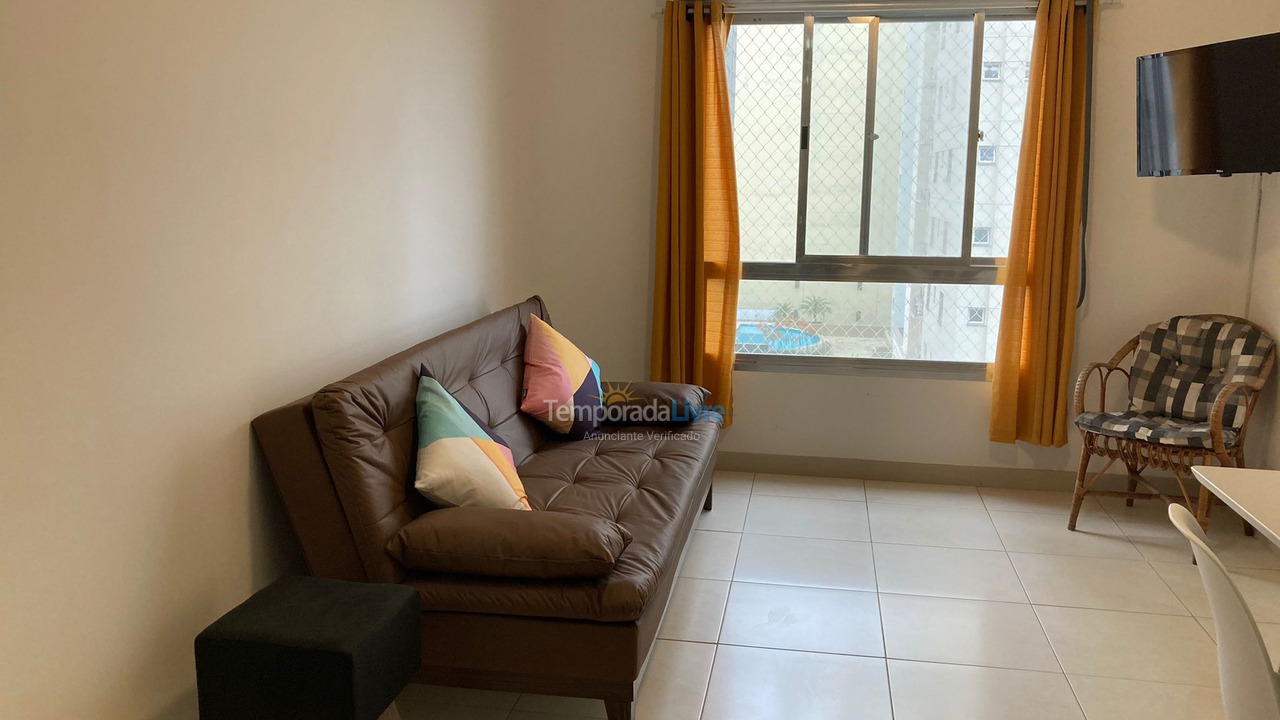 Apartamento para aluguel de temporada em Guarujá (Pitangueiras)