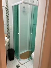 Box blindex do banheiro do quarto solteiro