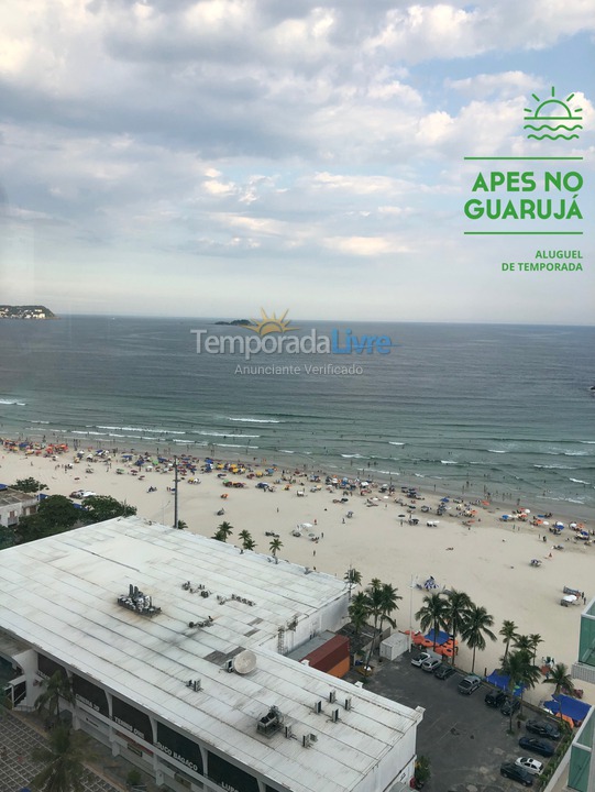 Apartamento para aluguel de temporada em Guarujá (Pitangueiras)