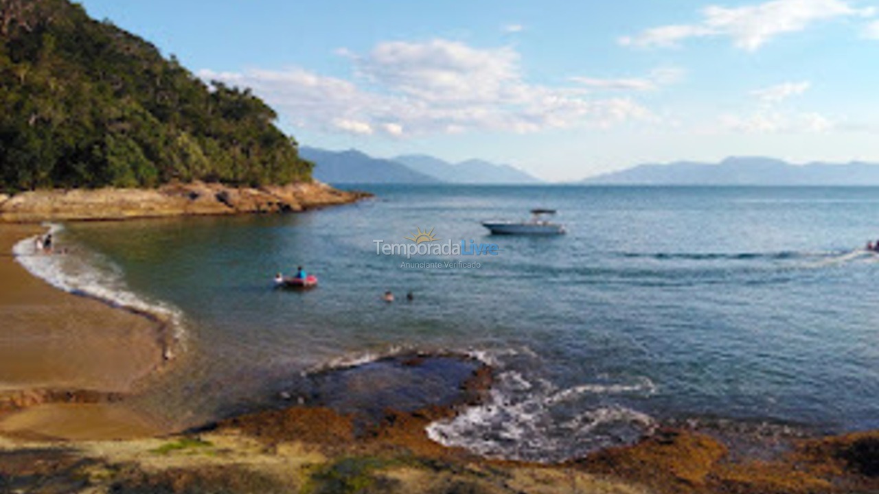 Apartamento para aluguel de temporada em Ubatuba (Maranduba)