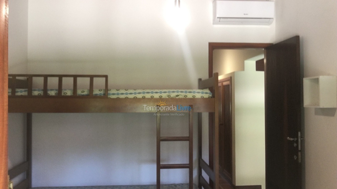 House for vacation rental in Ubatuba (Praia de Itamambuca)