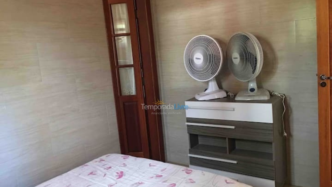 Casa para aluguel de temporada em Florianopolis (Canasvieiras)