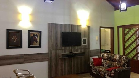 LINDA CASA PERTO DA PRAIA CANASVIEIRAS