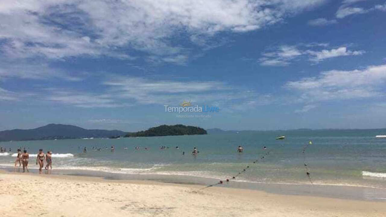 Casa para aluguel de temporada em Florianopolis (Canasvieiras)