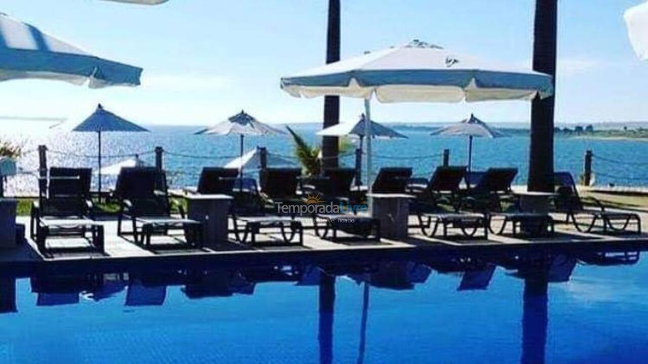 Casa para aluguel de temporada em Paranapanema (Condomínio Riviera de Santa Cristina Xiii)