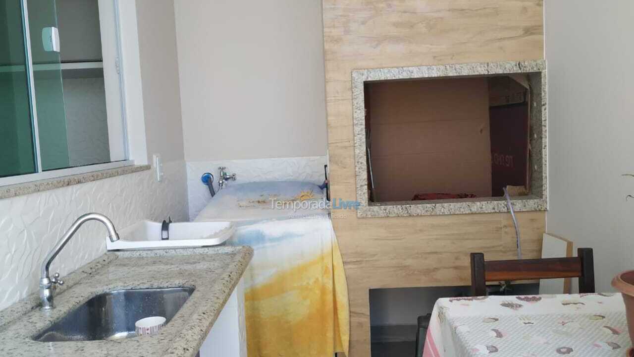 Casa para aluguel de temporada em Bombinhas (Canto Grande)