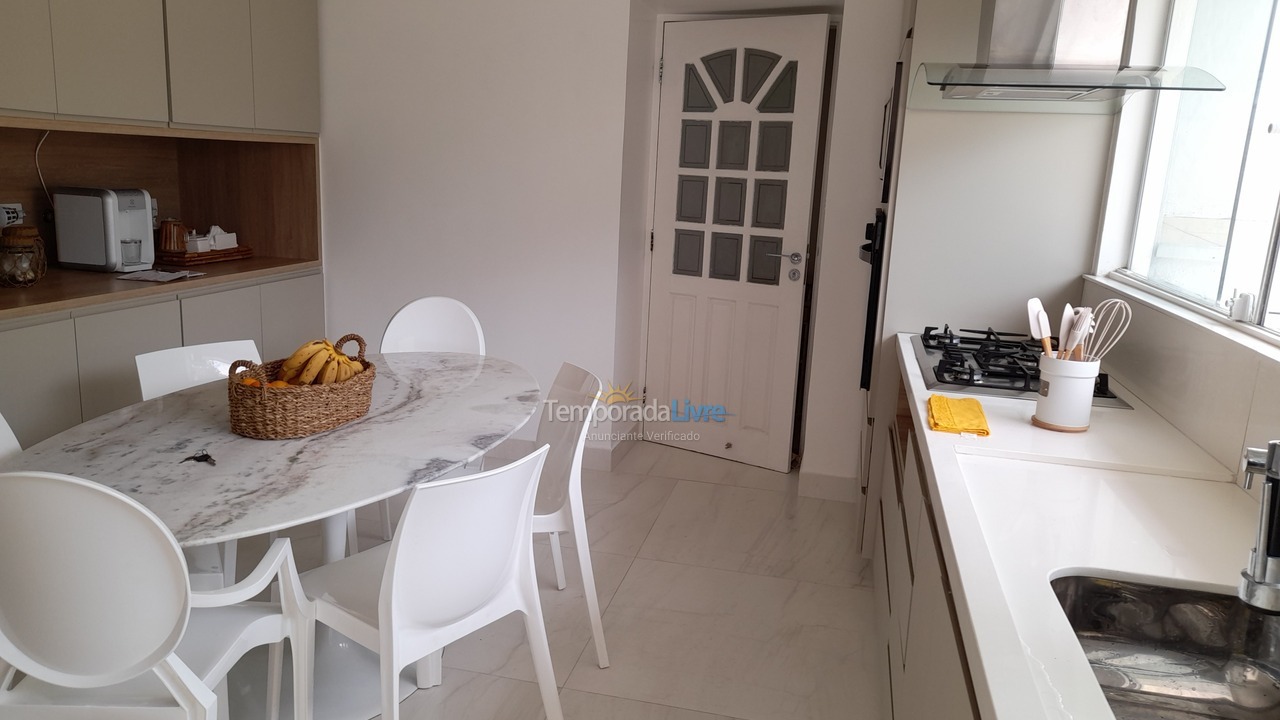 House for vacation rental in Guarujá (Jardim Acapulco)