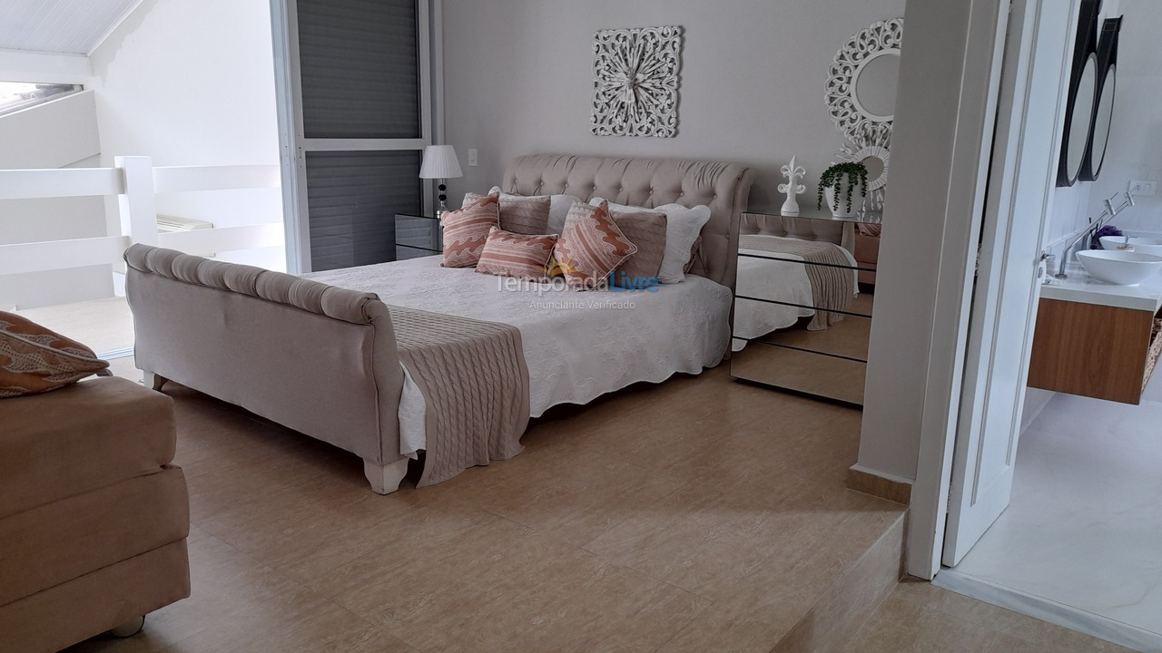 House for vacation rental in Guarujá (Jardim Acapulco)