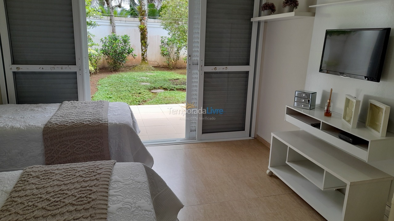 House for vacation rental in Guarujá (Jardim Acapulco)