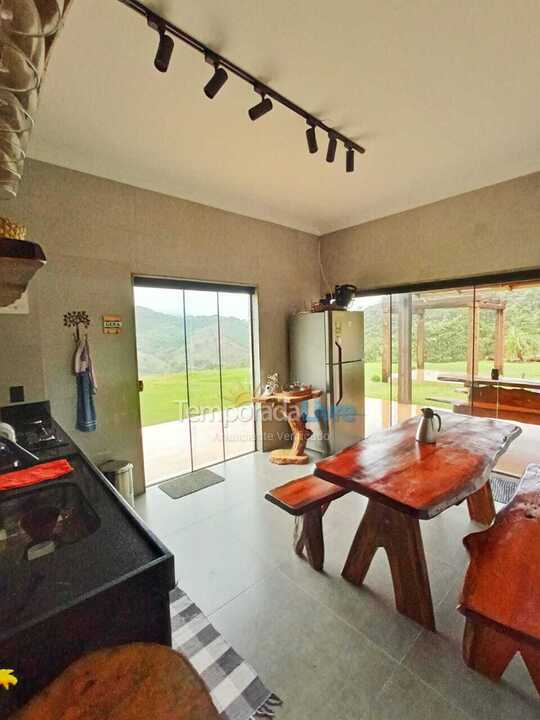 Casa para alquiler de vacaciones em Moeda (Marinho da Serra)