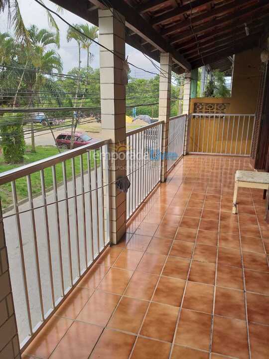 Casa para aluguel de temporada em Guarujá (Praia do Pernambuco)